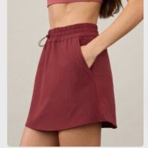 ATHLETA Women Dawn High Rise 15" Skirt SZ: XL Redwood color